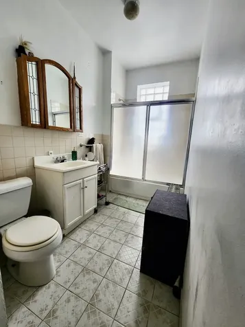 2218 North Saint Louis Avenue Chicago IL 60647