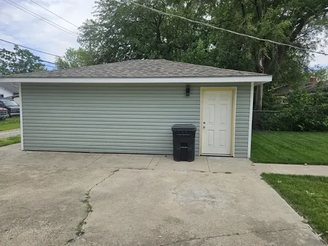 15229 Honore Avenue Harvey IL 60426