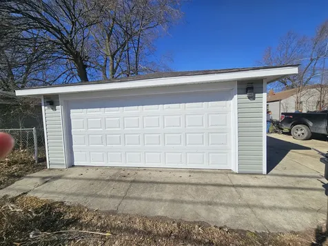 15229 Honore Avenue Harvey IL 60426