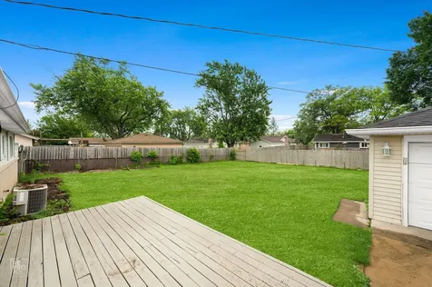 75 Kingman Lane Hoffman Estates IL 60169