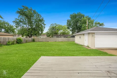 75 Kingman Lane Hoffman Estates IL 60169