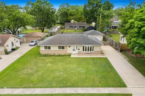 75 Kingman Lane Hoffman Estates IL 60169