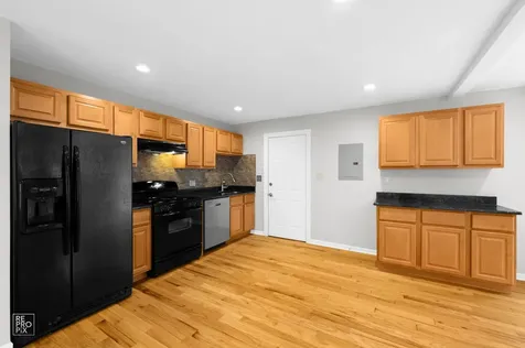 75 Kingman Lane Hoffman Estates IL 60169