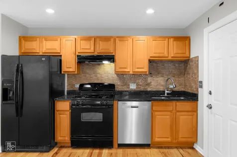 75 Kingman Lane Hoffman Estates IL 60169