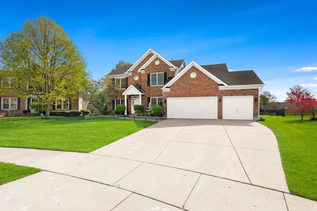2820 Fairhauser Court Naperville IL 60564