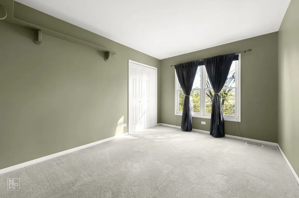 2820 Fairhauser Court Naperville IL 60564