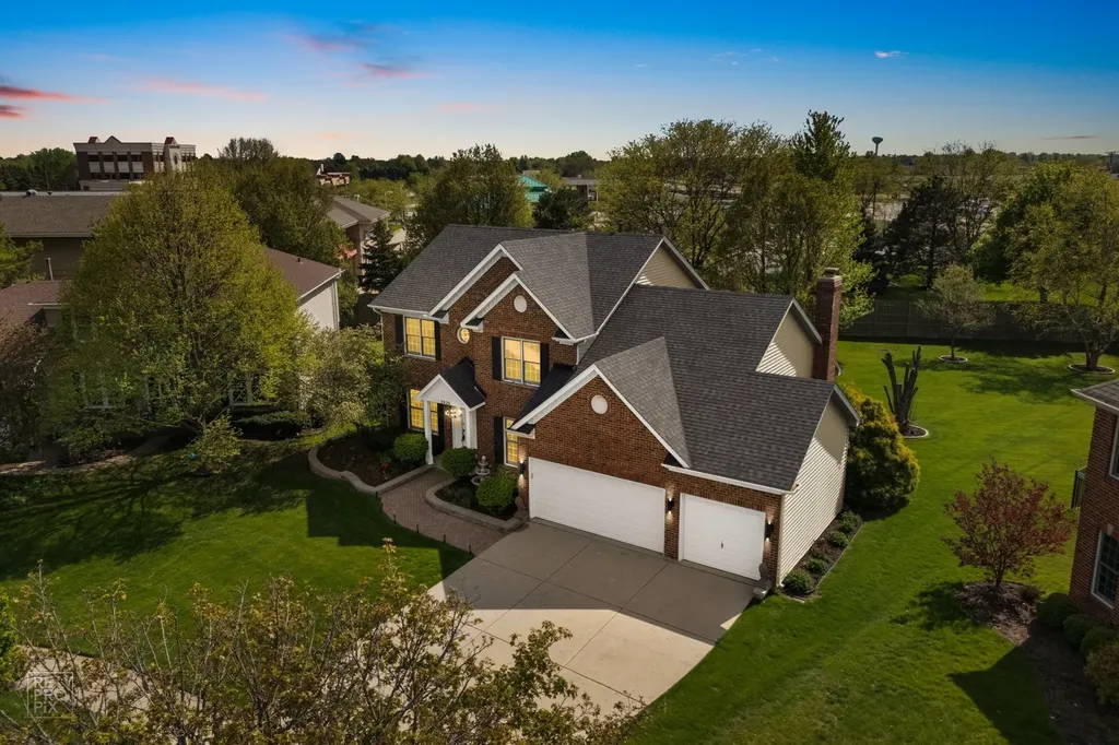 2820 Fairhauser Court Naperville IL 60564