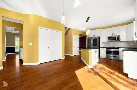 2820 Fairhauser Court Naperville IL 60564