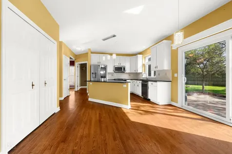 2820 Fairhauser Court Naperville IL 60564
