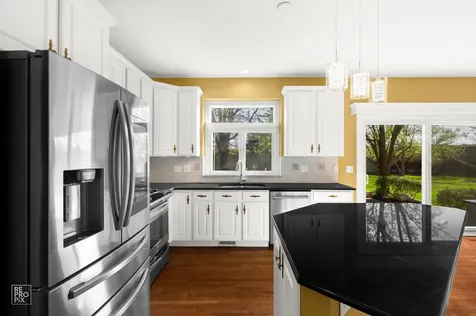 2820 Fairhauser Court Naperville IL 60564