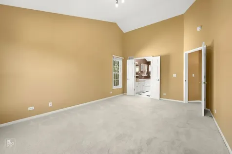 2820 Fairhauser Court Naperville IL 60564