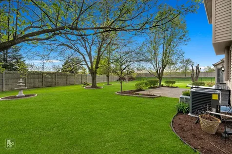 2820 Fairhauser Court Naperville IL 60564