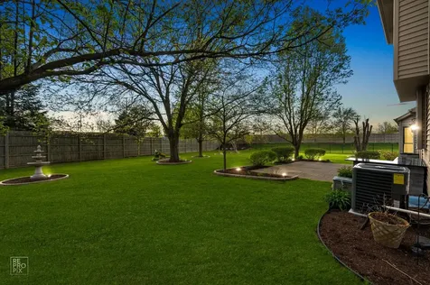 2820 Fairhauser Court Naperville IL 60564