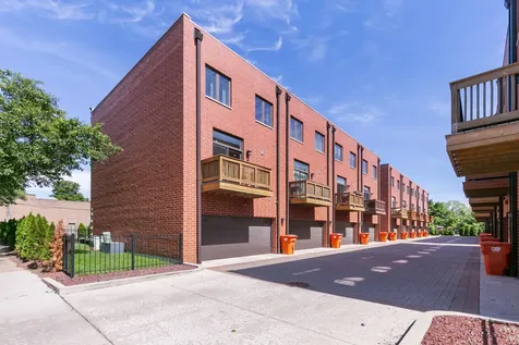 2241 West Coulter Street Chicago IL 60608