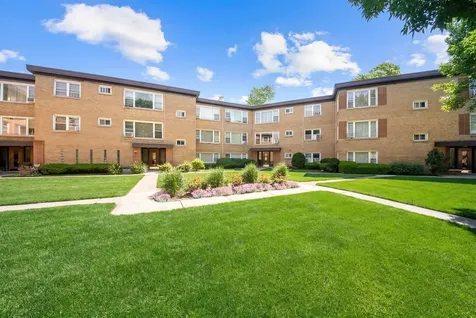 6809 North Northwest Highway Chicago IL 60631