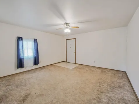 1911 Ash Court Aurora IL 60506