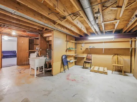 1911 Ash Court Aurora IL 60506