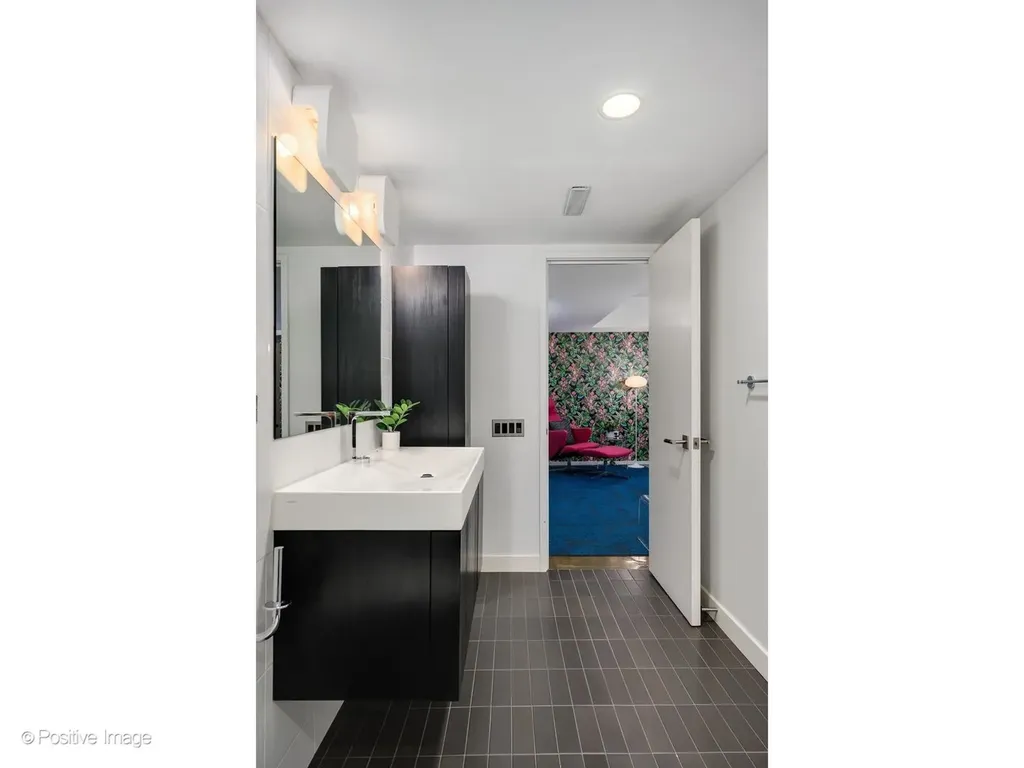 1019 North Wolcott Avenue Chicago IL 60622