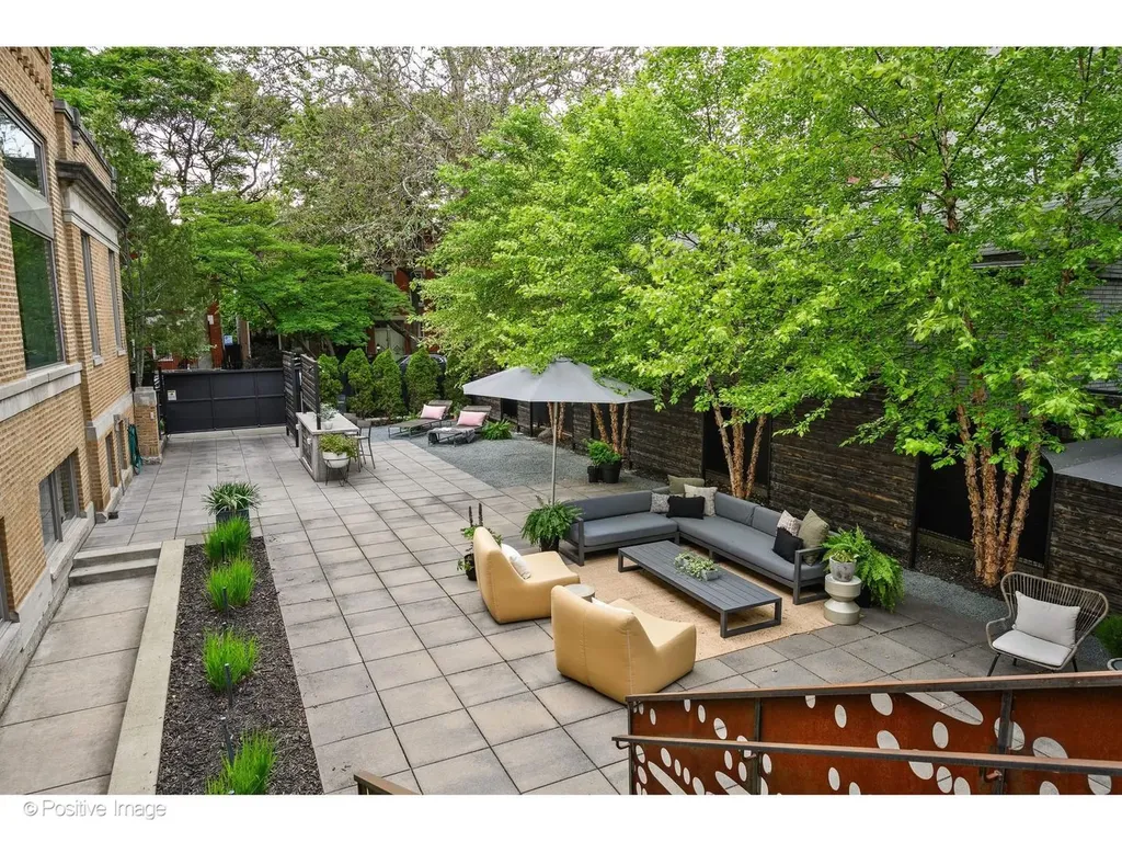 1019 North Wolcott Avenue Chicago IL 60622
