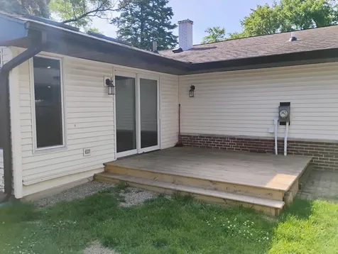 384 Bianco Drive Elk Grove Village IL 60007