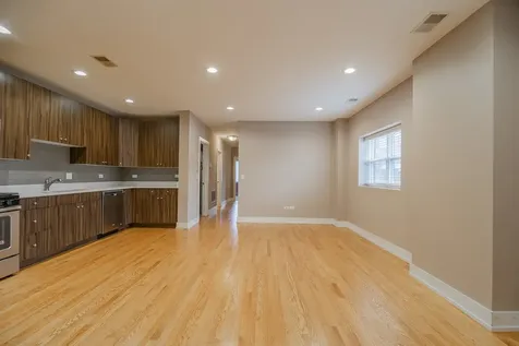 3433 South Indiana Avenue Chicago IL 60616