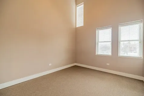 3433 South Indiana Avenue Chicago IL 60616