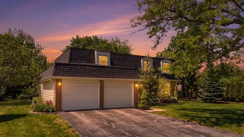2770 Sioux Trail Glenview IL 60026