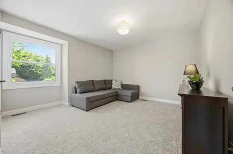 2770 Sioux Trail Glenview IL 60026