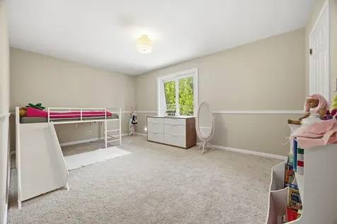 2770 Sioux Trail Glenview IL 60026