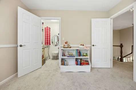2770 Sioux Trail Glenview IL 60026