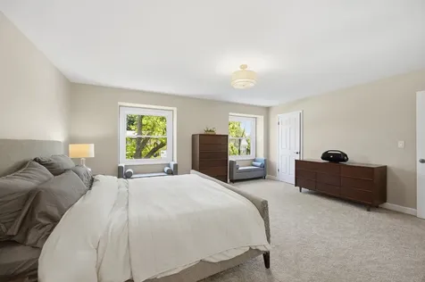 2770 Sioux Trail Glenview IL 60026