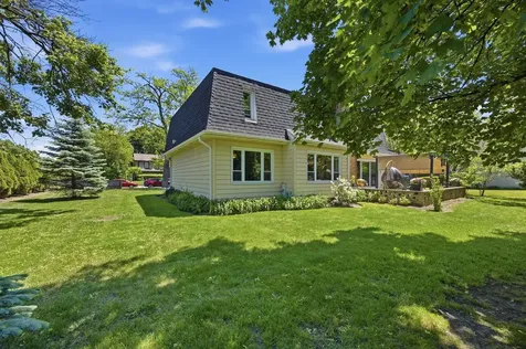 2770 Sioux Trail Glenview IL 60026