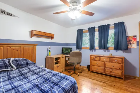 2665 Crestwood Lane Riverwoods IL 60015