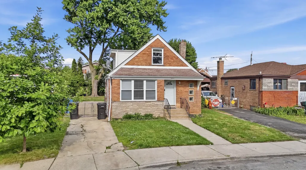 7836 South Kedvale Avenue Chicago IL 60652