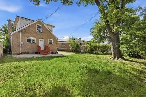 7836 South Kedvale Avenue Chicago IL 60652