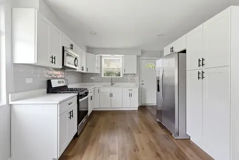7836 South Kedvale Avenue Chicago IL 60652