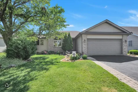 1541 Mallards Cove Beecher IL 60401