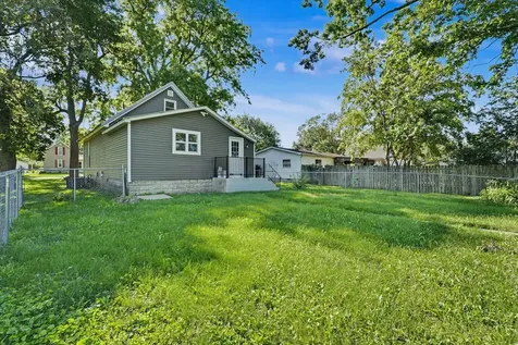 217 South State Street Gibson City IL 60936