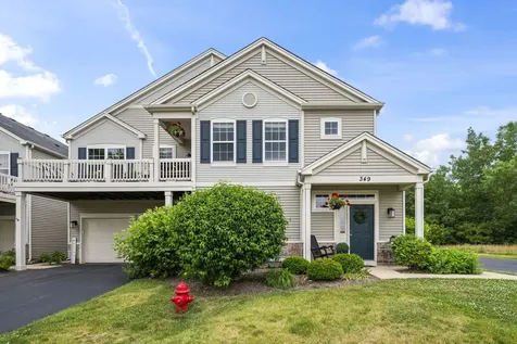 349 Bakers Court Lakemoor IL 60051
