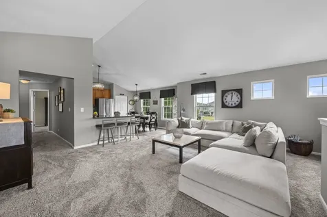 349 Bakers Court Lakemoor IL 60051