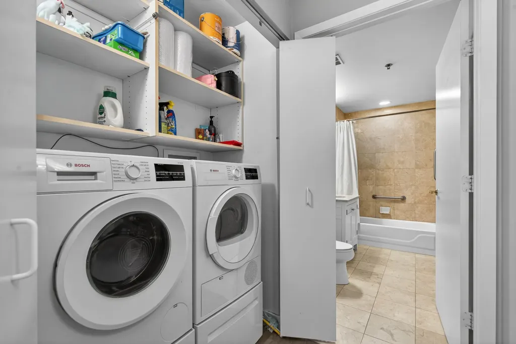 57 East Delaware Place Chicago IL 60611