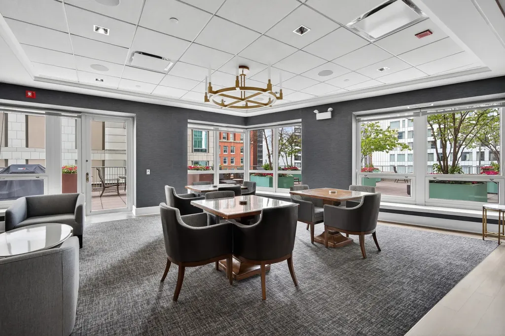 57 East Delaware Place Chicago IL 60611