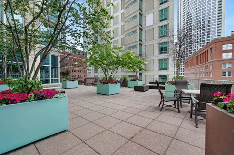 57 East Delaware Place Chicago IL 60611