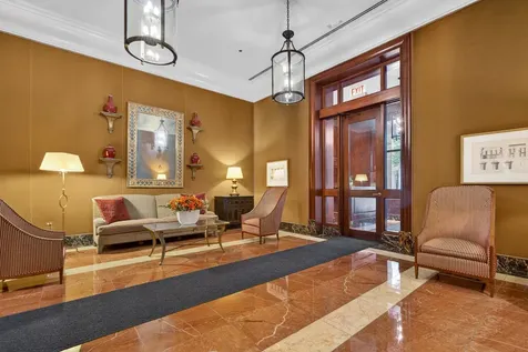 57 East Delaware Place Chicago IL 60611