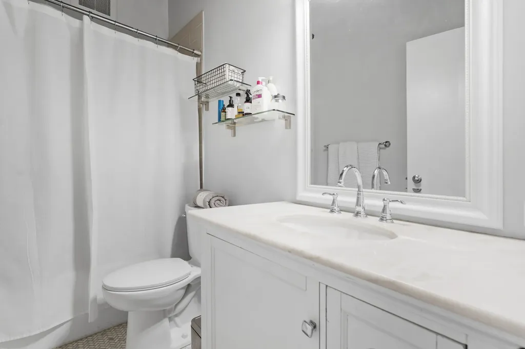 225 West Huron Street Chicago IL 60654