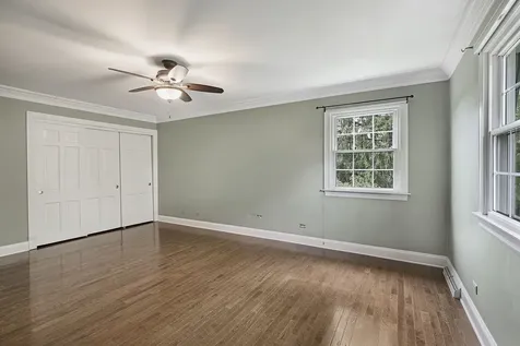 1963 Pinehurst Court Libertyville IL 60048