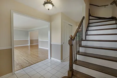 1963 Pinehurst Court Libertyville IL 60048