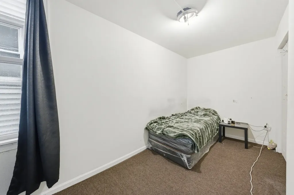 2643 South Hillock Avenue Chicago IL 60608