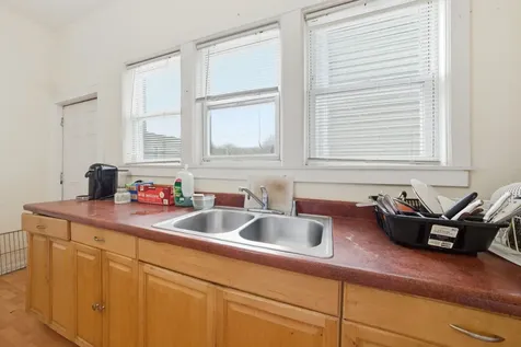 2643 South Hillock Avenue Chicago IL 60608