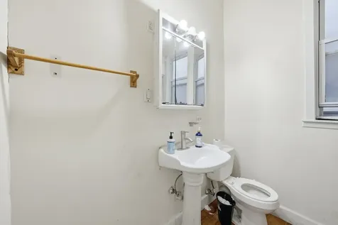 2643 South Hillock Avenue Chicago IL 60608